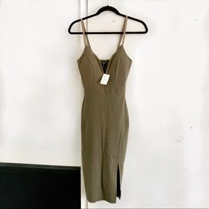 ✖️SOLD Bodycon Midi Dress w Slit- Olive Green